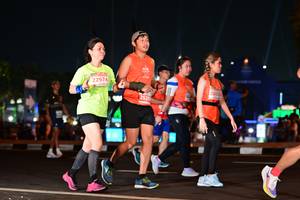 BIB: 22974, 2800, 2520
                            <button type="button" onclick="openModal(15279777)" class="btn btn-primary btn-sm float-right btn-popup" data-toggle="modal" data-target=".modal-high-quality">
                        <i class="fas fa-shopping-cart"></i> Add to Cart
                    </button>
                                            <button type="button" onclick="isThisMe(15279777, true)" class="btn btn-success btn-sm float-right btn-popup btn-isme hidden" data-toggle="tooltip" data-placement="bottom" title="นี่คือรูปของคุณใช่ไหม คลิกที่นี่เพื่อเอาเข้าอัลบั้ม">
                        <i class="fas fa-plus"></i> Add to album
                    </button>
                    <button type="button" onclick="isThisMe(15279777, false)" class="btn btn-warning btn-sm float-right btn-popup btn-isnotme hidden">
                        <i class="fas fa-ban"></i> Remove from album
                    </button>
